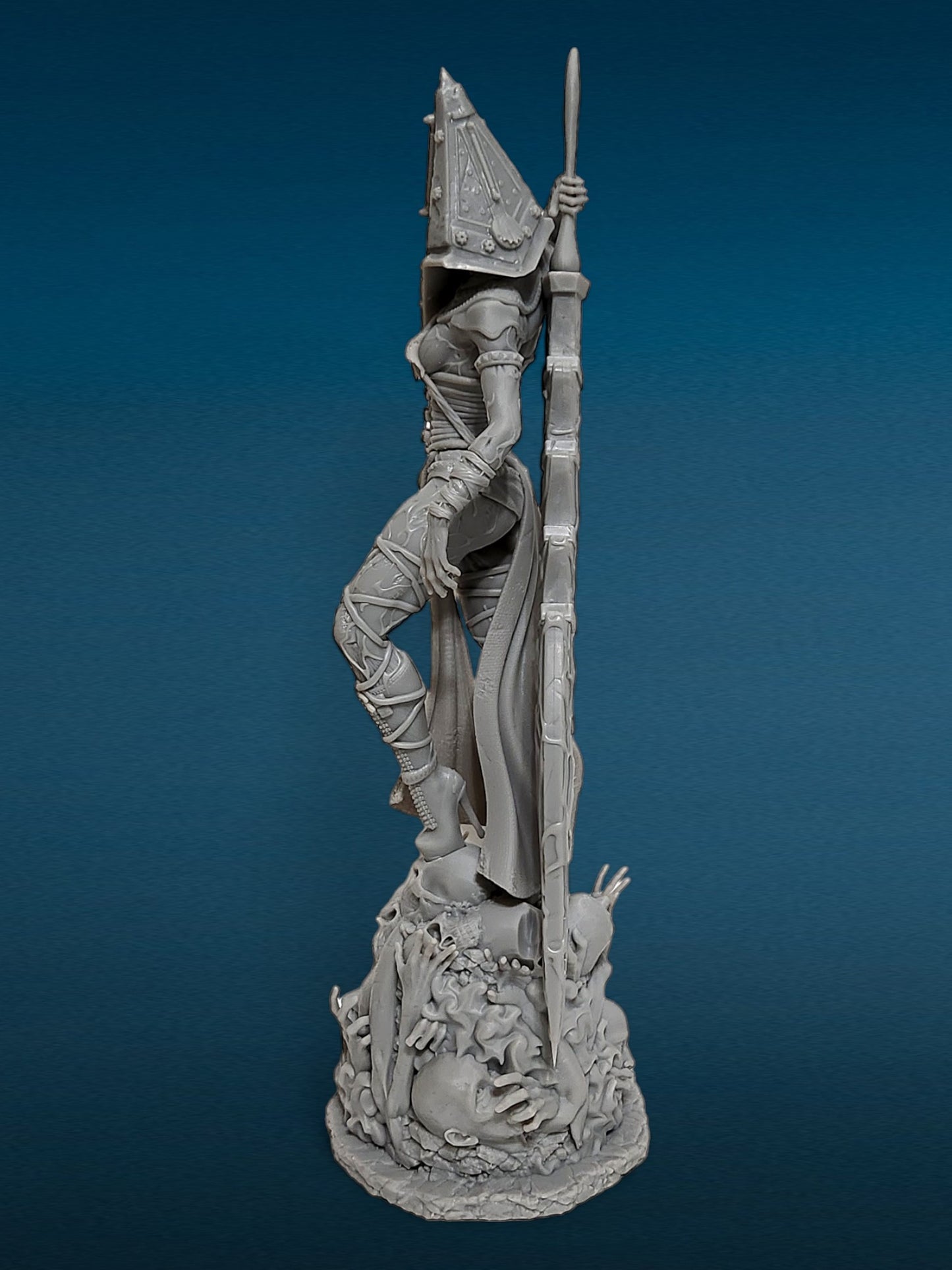 3D Resin Figurine - Lady Pyramid Head | Silent Hill