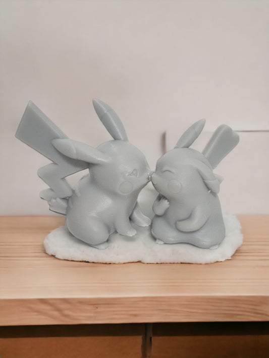 Pokemon Resin Miniature - Pikachu Kissing