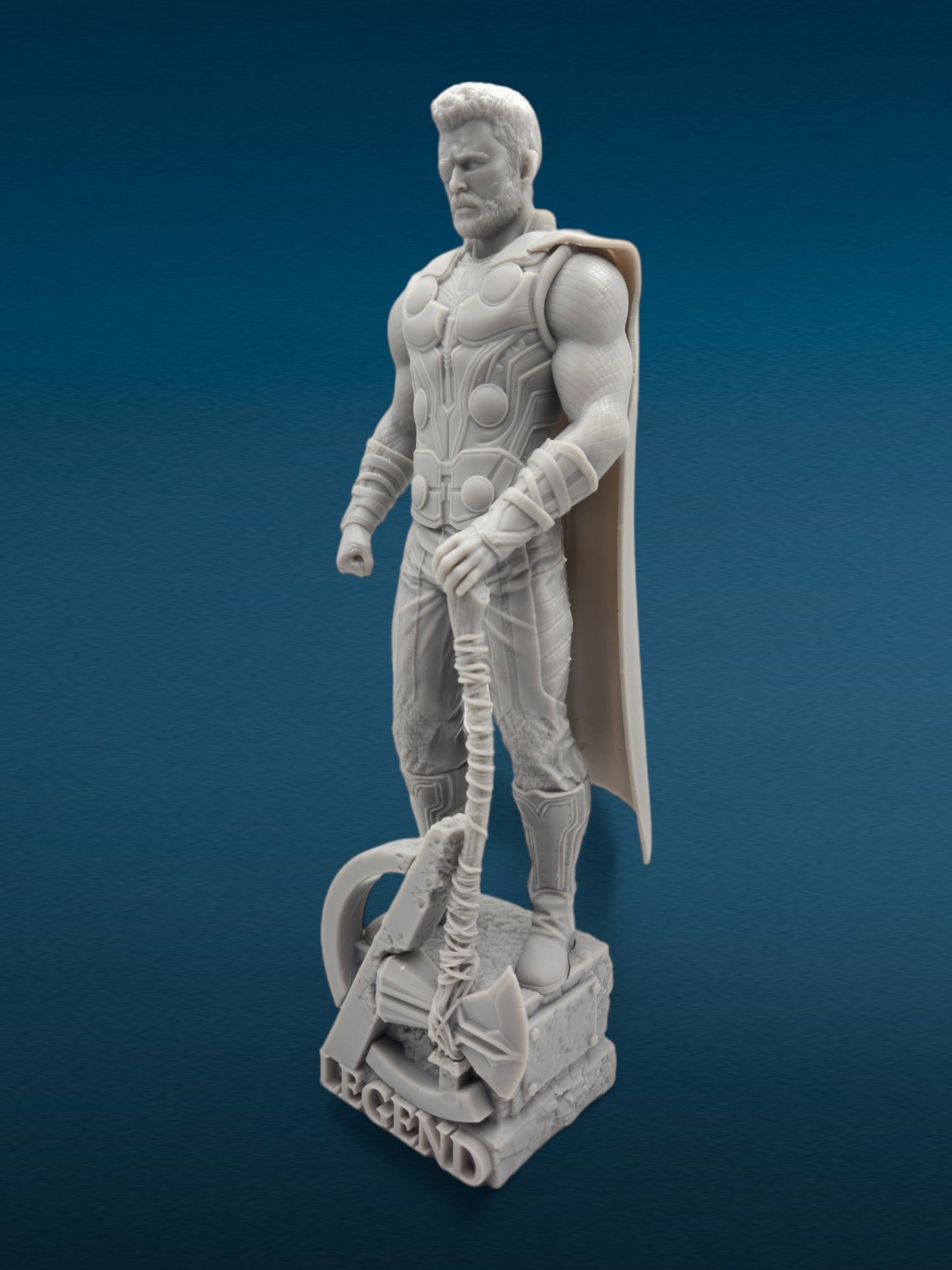 3D Resin Figurine - Thor w/Stormbreaker | Marvel